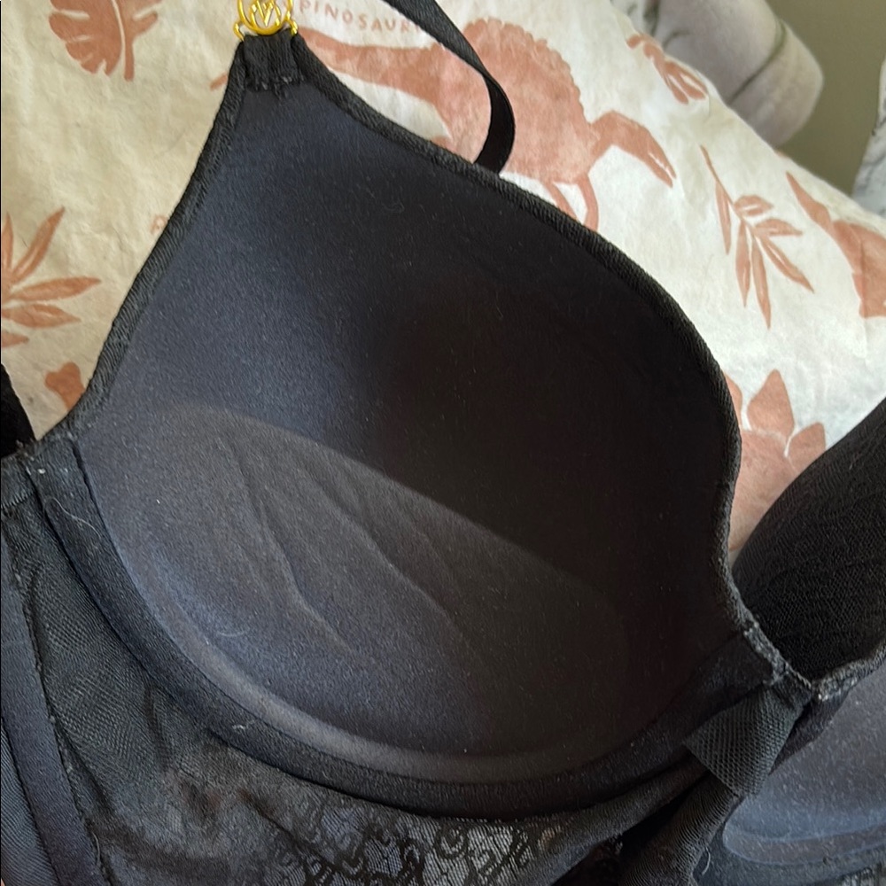 Victoria's Secret Black Mesh Lingerie Top in Size 36C - Picture 4 of 6